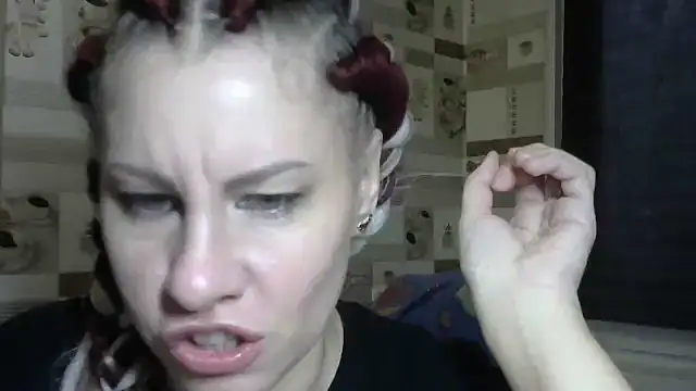 Snapshot of TherestlessKitty chatting on 10-16-25, 06:14 TherestlessKitty online show from 10-16-25, 06:14