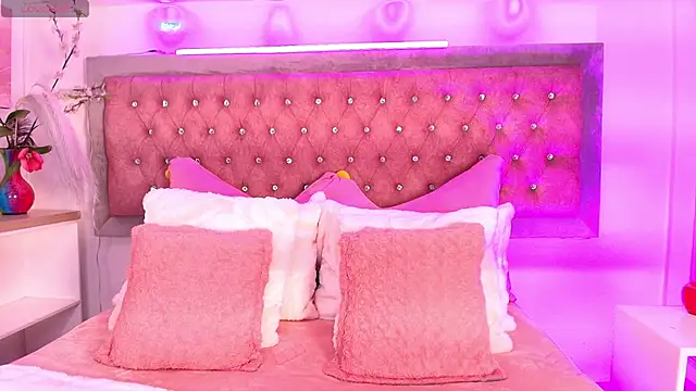 Tayzon Foxxx online show from 10-26-25, 12:44