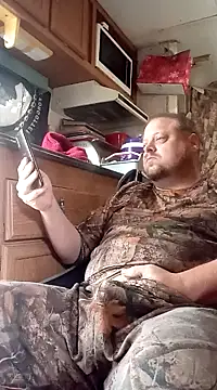 Snapshot of tjmacksjr chatting on 12-15-24, 05:31 tjmacksjr online show from 12-15-24, 05:31