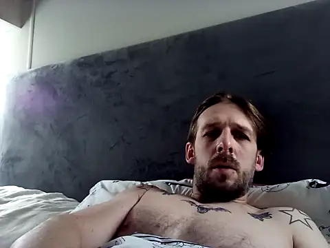 Snapshot of HungKing88 chatting on 12-05-24, 09:28 HungKing88 online show from 12-05-24, 09:28