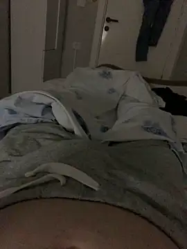 Erenn34 online show from 09-11-25, 11:49