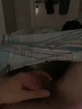 Erenn34 online show from 10-12-25, 12:42