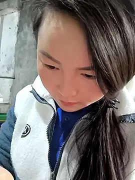 Sweetlove 77 online show from 12-26-24, 04:32