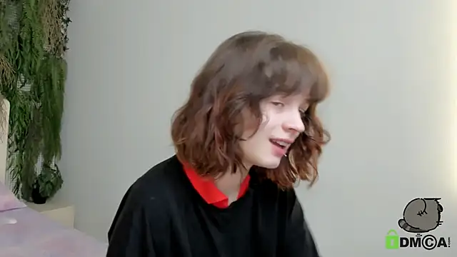 Alina Mills online show from 10-16-25, 07:42