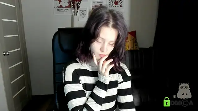 Alina Mills online show from 12-14-25, 08:20