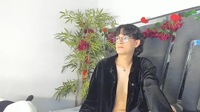 Black Rose2 online show from 03-12-25, 02:56