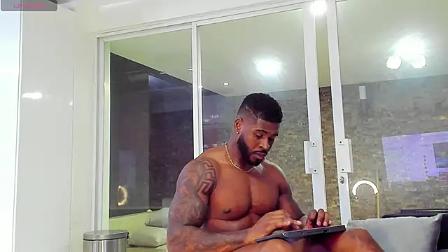 Snapshot of Makonneen chatting on 12-19-24, 07:07 Makonneen online show from 12-19-24, 07:07