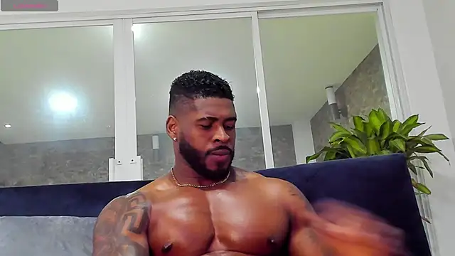 Snapshot of Makonneen chatting on 12-22-24, 04:17 Makonneen online show from 12-22-24, 04:17