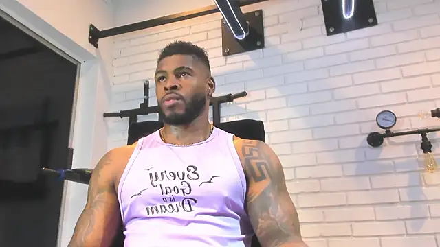 Snapshot of Makonneen chatting on 01-11-25, 10:07 Makonneen online show from 01-11-25, 10:07