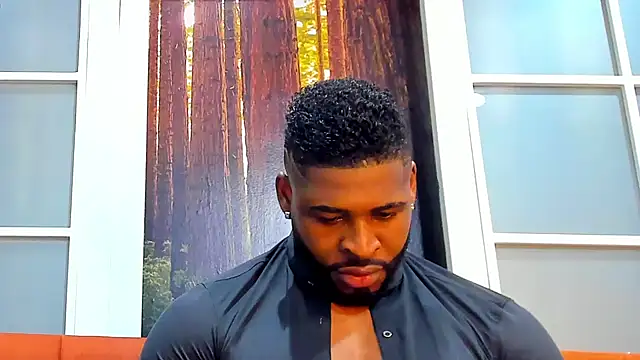 Snapshot of Makonneen chatting on 01-22-25, 04:55 Makonneen online show from 01-22-25, 04:55