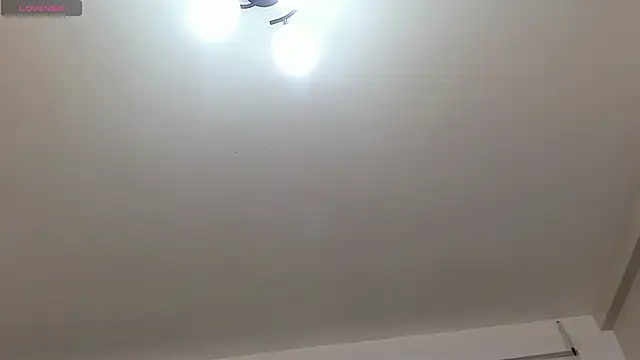 Snapshot of Makonneen chatting on 02-22-25, 01:44 Makonneen online show from 02-22-25, 01:44