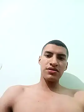 Rogersmit2 online show from 10-19-25, 03:51