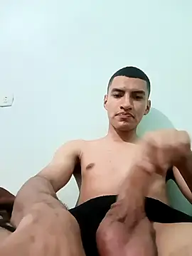 Rogersmit2 online show from 11-19-25, 04:40