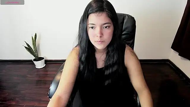 Snapshot of _Vicky_sweet chatting on 06-26-26, 11:53 Vicky sweet online show from 06-26-26, 11:53