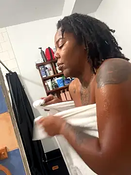 Snapshot of Goddess_Nafeesha chatting on 01-06-26, 04:54 Goddess Nafeesha online show from 01-06-26, 04:54