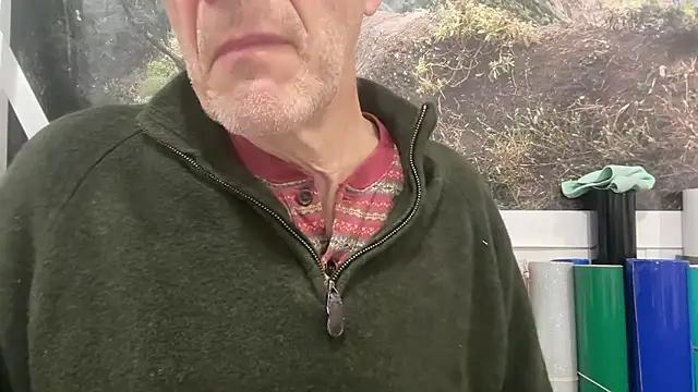 Snapshot of tauromolo chatting on 01-11-26, 12:48 tauromolo online show from 01-11-26, 12:48