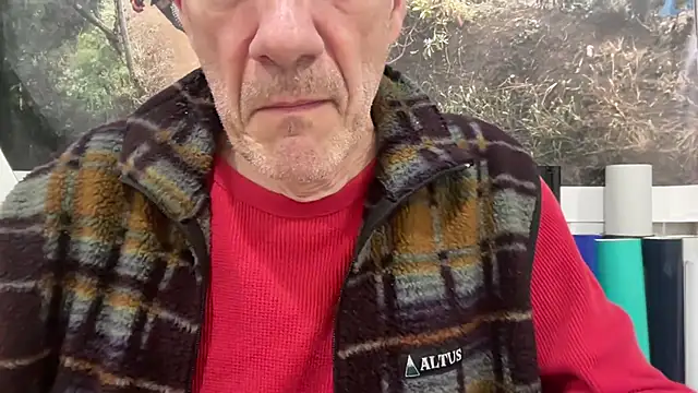 Snapshot of tauromolo chatting on 03-04-26, 02:17 tauromolo online show from 03-04-26, 02:17