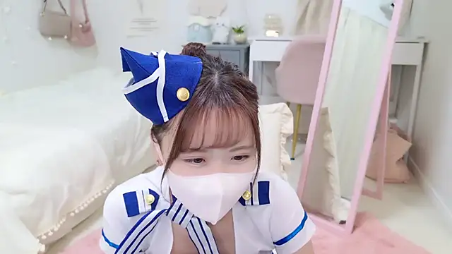 Snapshot of Sayuringo_ chatting on 01-20-25, 01:53 Sayuringo  online show from 01-20-25, 01:53