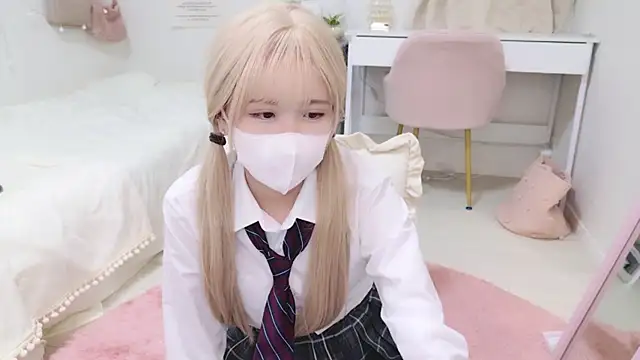 Snapshot of Sayuringo_ chatting on 01-23-25, 04:48 Sayuringo  online show from 01-23-25, 04:48