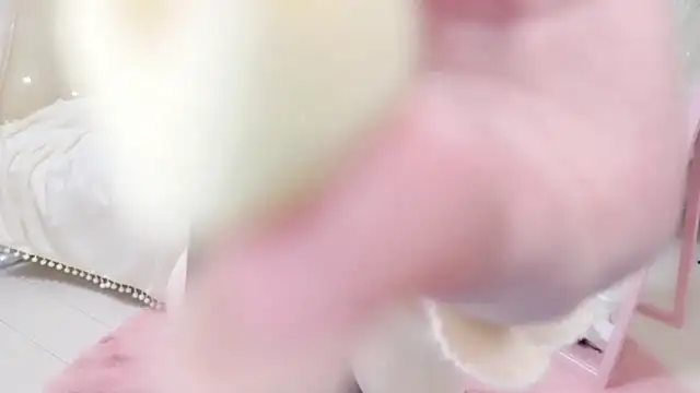 Snapshot of Sayuringo_ chatting on 02-08-25, 02:15 Sayuringo  online show from 02-08-25, 02:15