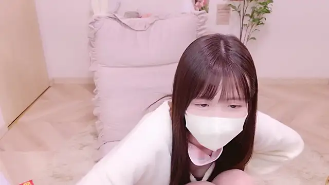 Snapshot of Sayuringo_ chatting on 03-16-25, 03:17 Sayuringo  online show from 03-16-25, 03:17