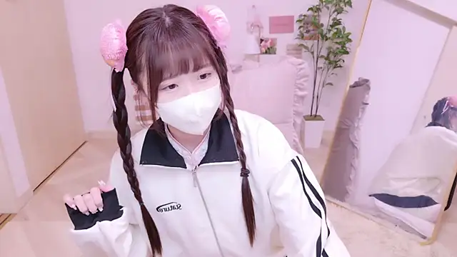 Snapshot of Sayuringo_ chatting on 03-19-25, 12:34 Sayuringo  online show from 03-19-25, 12:34