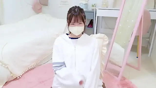 Snapshot of Sayuringo_ chatting on 03-22-25, 04:14 Sayuringo  online show from 03-22-25, 04:14