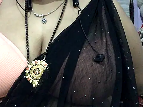 Desi bhabhiii online show from 11-17-25, 06:19