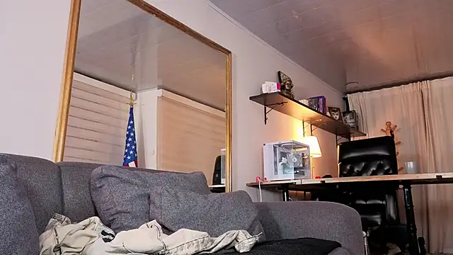 Alice milf  online show from 10-10-25, 09:08