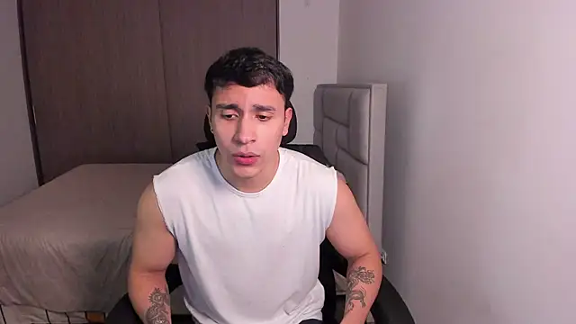 JayMarcos  online show from 01-05-25, 02:38