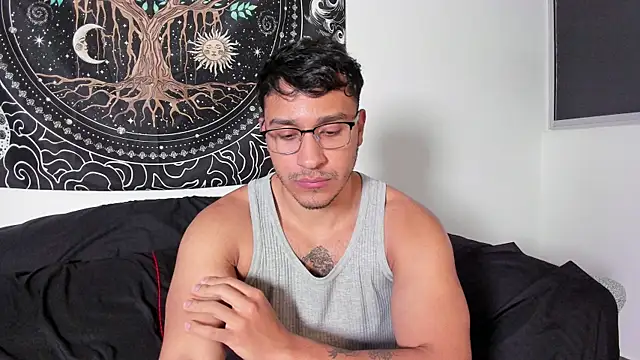 JayMarcos  online show from 10-18-25, 02:47