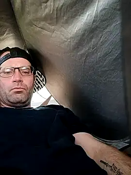 crazycam619 online show from 04-20-26, 11:17