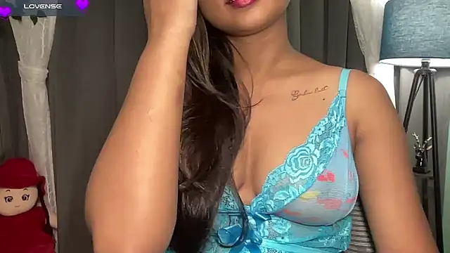 senorita78 online show from 10-29-25, 08:27