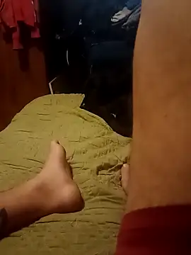 Uruguayo1988 online show from 11-16-25, 07:25