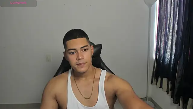 Snapshot of Iamdylan777 chatting on 02-27-26, 02:06 Iamdylan777 online show from 02-27-26, 02:06