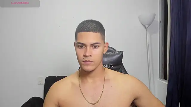 Snapshot of Iamdylan777 chatting on 02-28-26, 05:08 Iamdylan777 online show from 02-28-26, 05:08