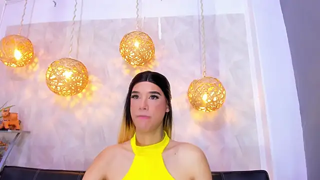 victoria aleia  online show from 02-02-25, 07:46