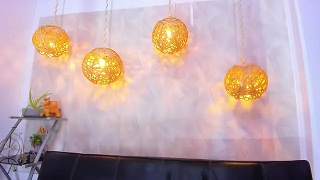 victoria aleia  online show from 02-21-25, 11:32