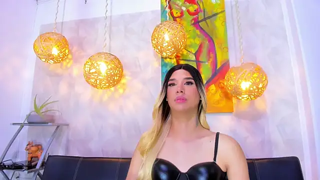 victoria aleia  online show from 03-09-25, 12:00