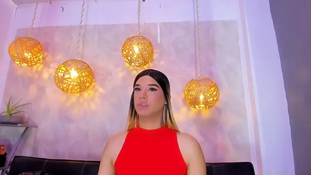 victoria aleia  online show from 03-18-25, 07:53