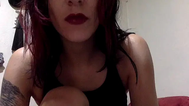 Snapshot of s4die_x chatting on 02-26-26, 07:35 s4die x online show from 02-26-26, 07:35