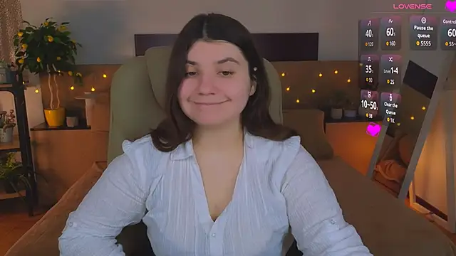 Viola  Shy online show from 03-24-26, 09:20