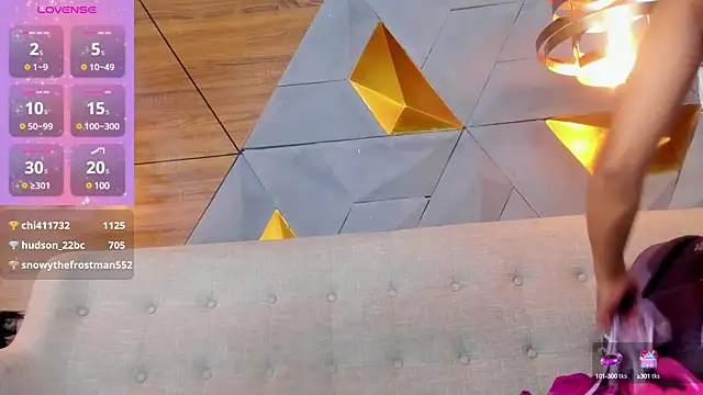 Snapshot of sarah_banks1 chatting on 02-03-25, 07:00 sarah banks1 online show from 02-03-25, 07:00