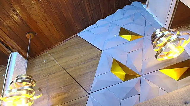 Snapshot of sarah_banks1 chatting on 03-19-25, 07:06 sarah banks1 online show from 03-19-25, 07:06