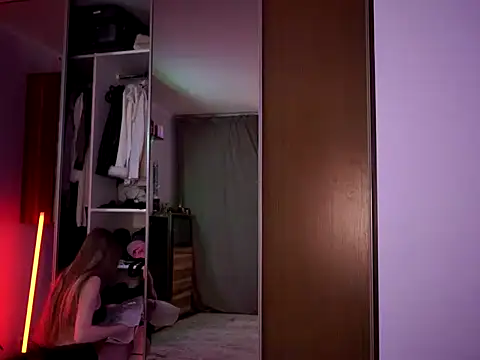 BARBIE 22888 online show from 03-27-26, 08:08