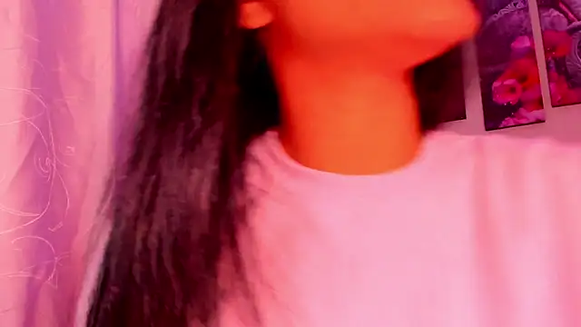 Snapshot of Alissarhys26 chatting on 03-04-25, 09:22 Alissarhys26 online show from 03-04-25, 09:22