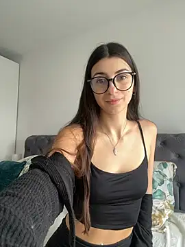 Wildberry  online show from 03-16-26, 03:27