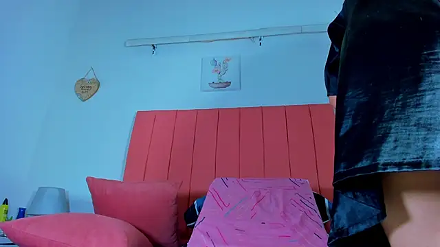 valen rose0 online show from 01-21-25, 12:07