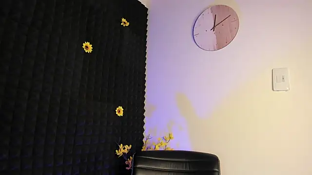 on tefa online show from 02-09-25, 08:13