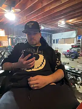 Snapshot of joeycbigcock chatting on 01-03-25, 06:57 joeycbigcock online show from 01-03-25, 06:57